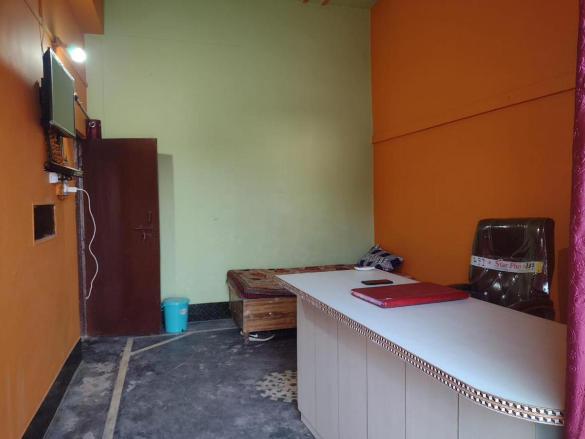 Oyo 83936 Chaudhary Guest House Bulandshahr Exterior photo